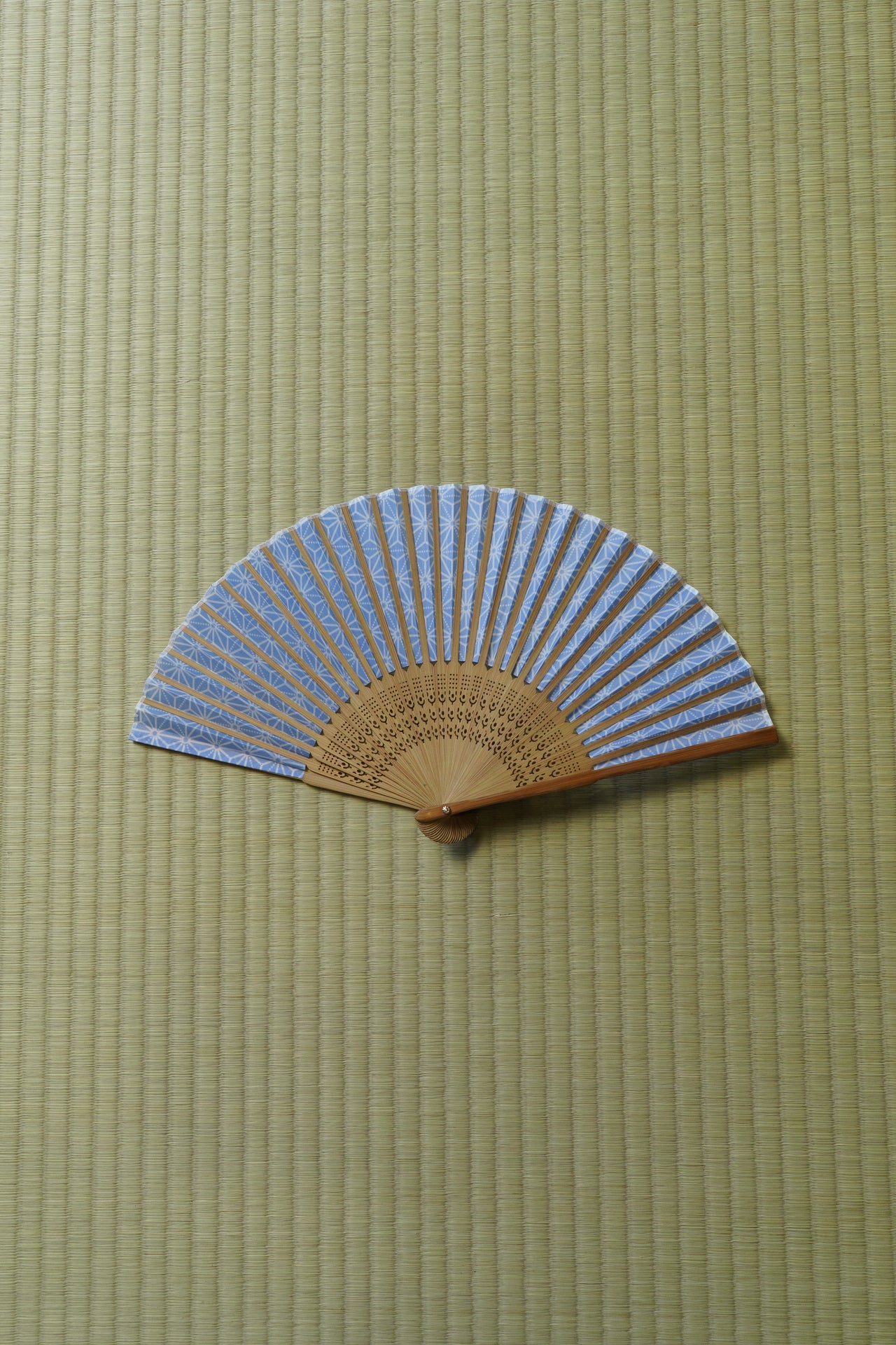 麻柄扇子