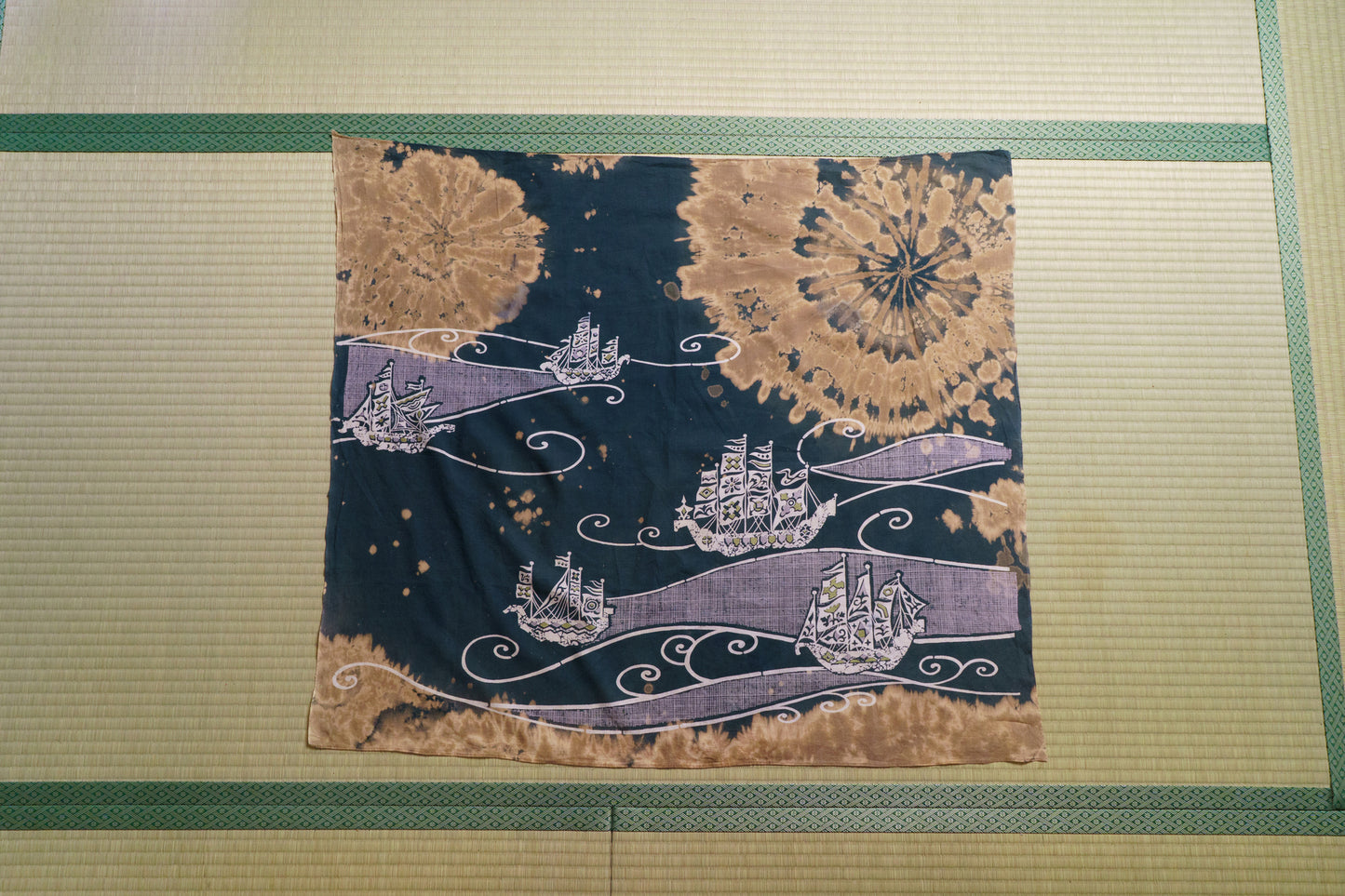 海上花火風呂敷