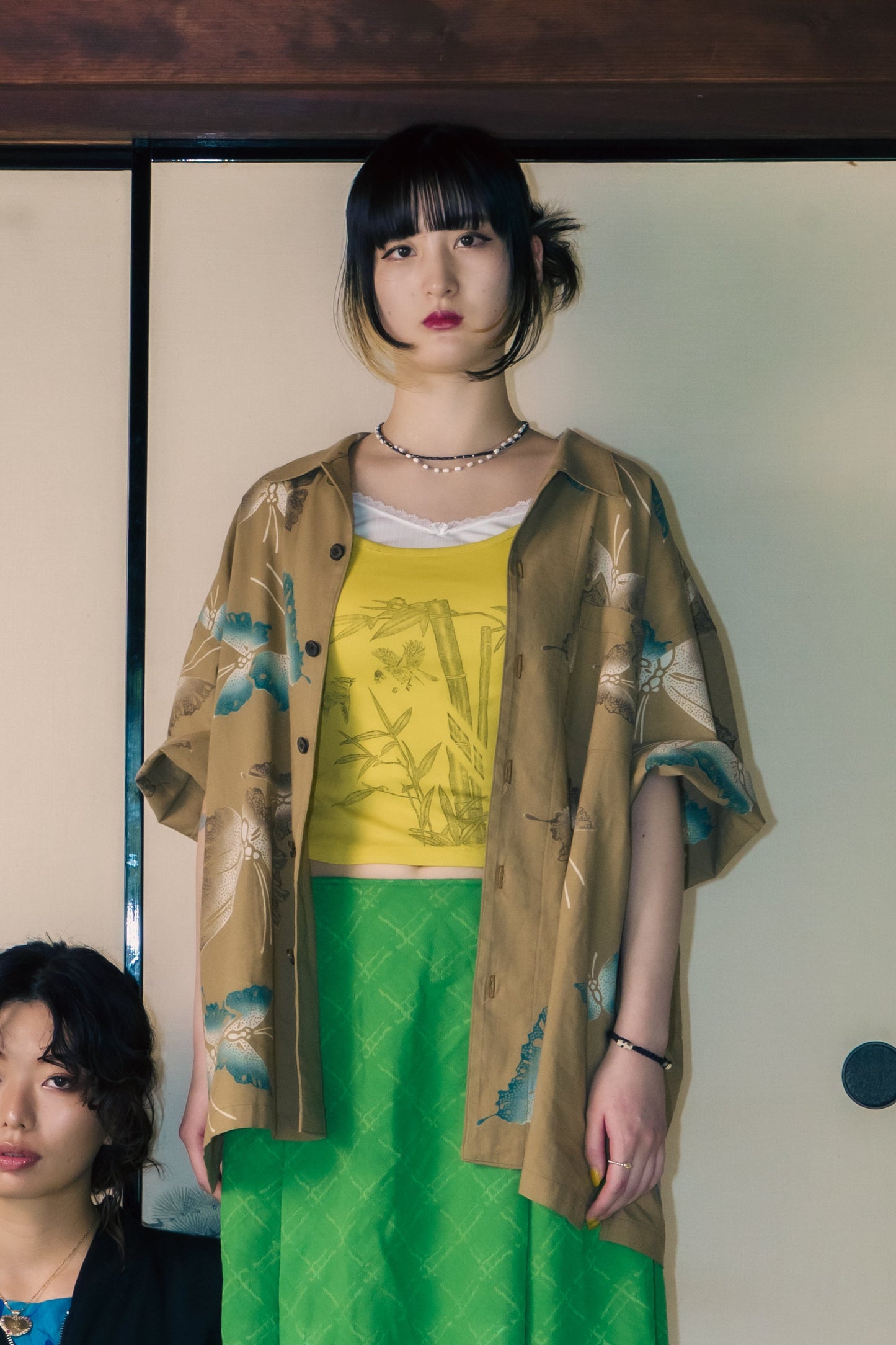 超和蝶BIGシャツ